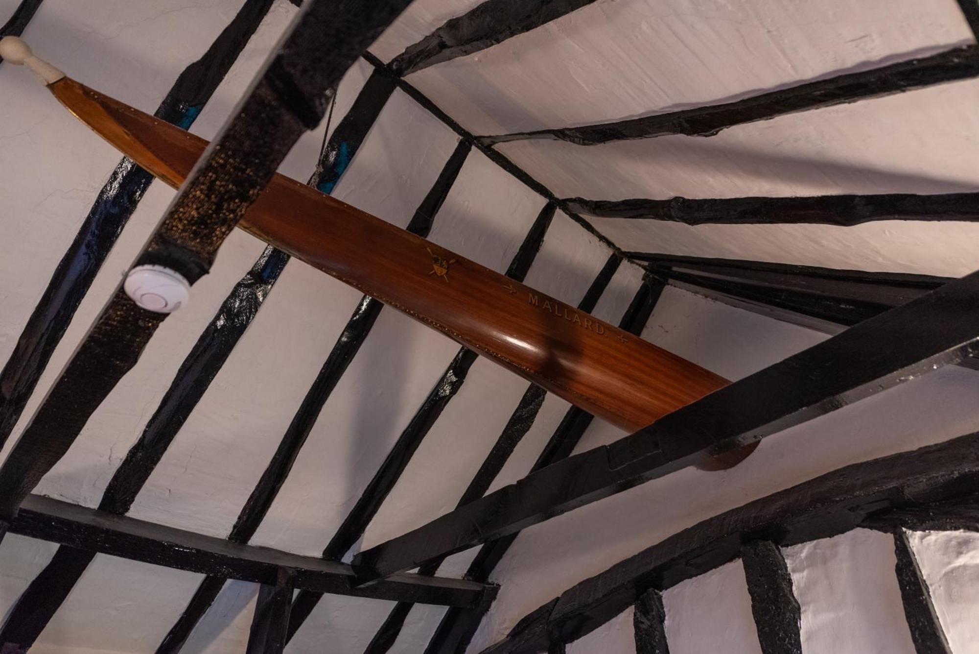 15Th Century Tiny Character Cottage-Henley Centre エクステリア 写真