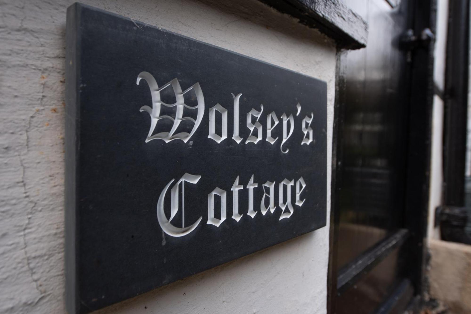 15Th Century Tiny Character Cottage-Henley Centre エクステリア 写真